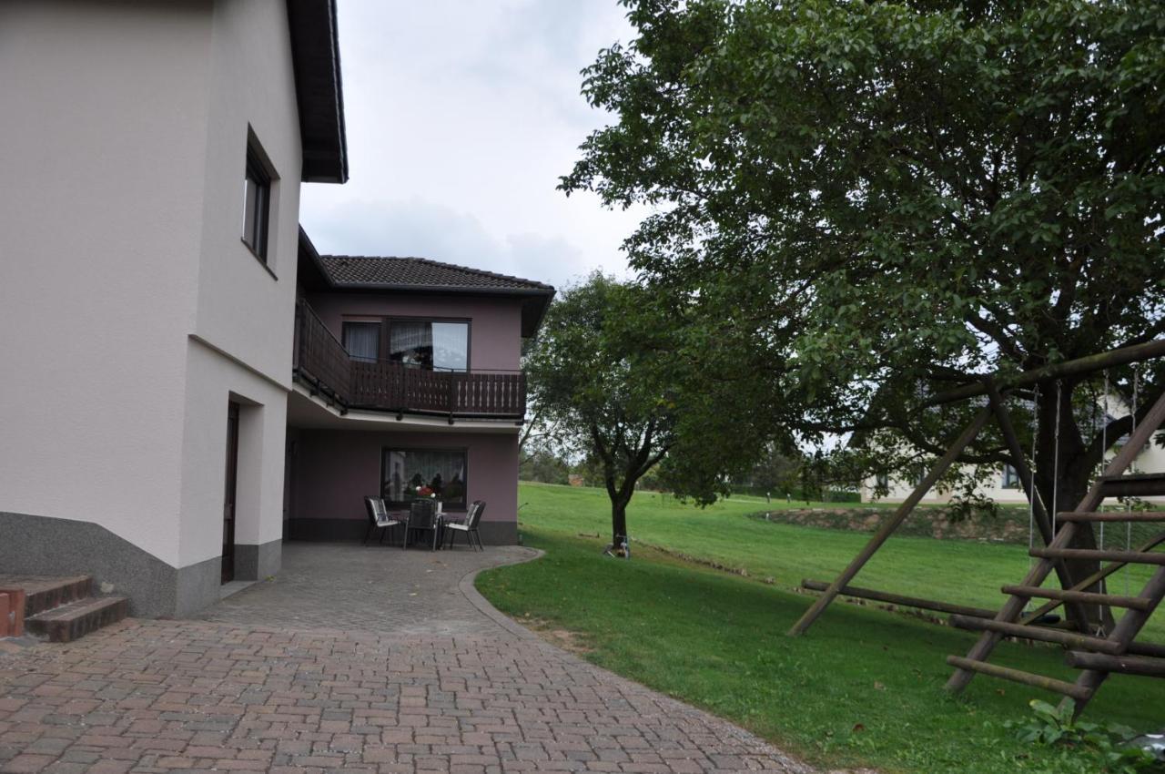 Ferienwohnung Hockertz Habscheid Luaran gambar